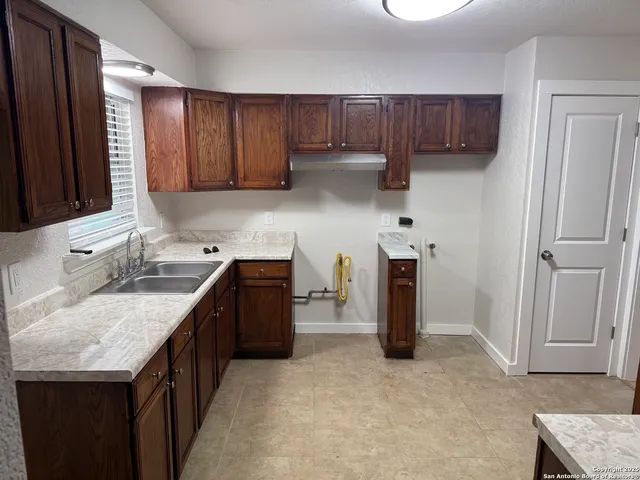 $182,900 | 3323 Lasses Boulevard, San Antonio, TX 78223