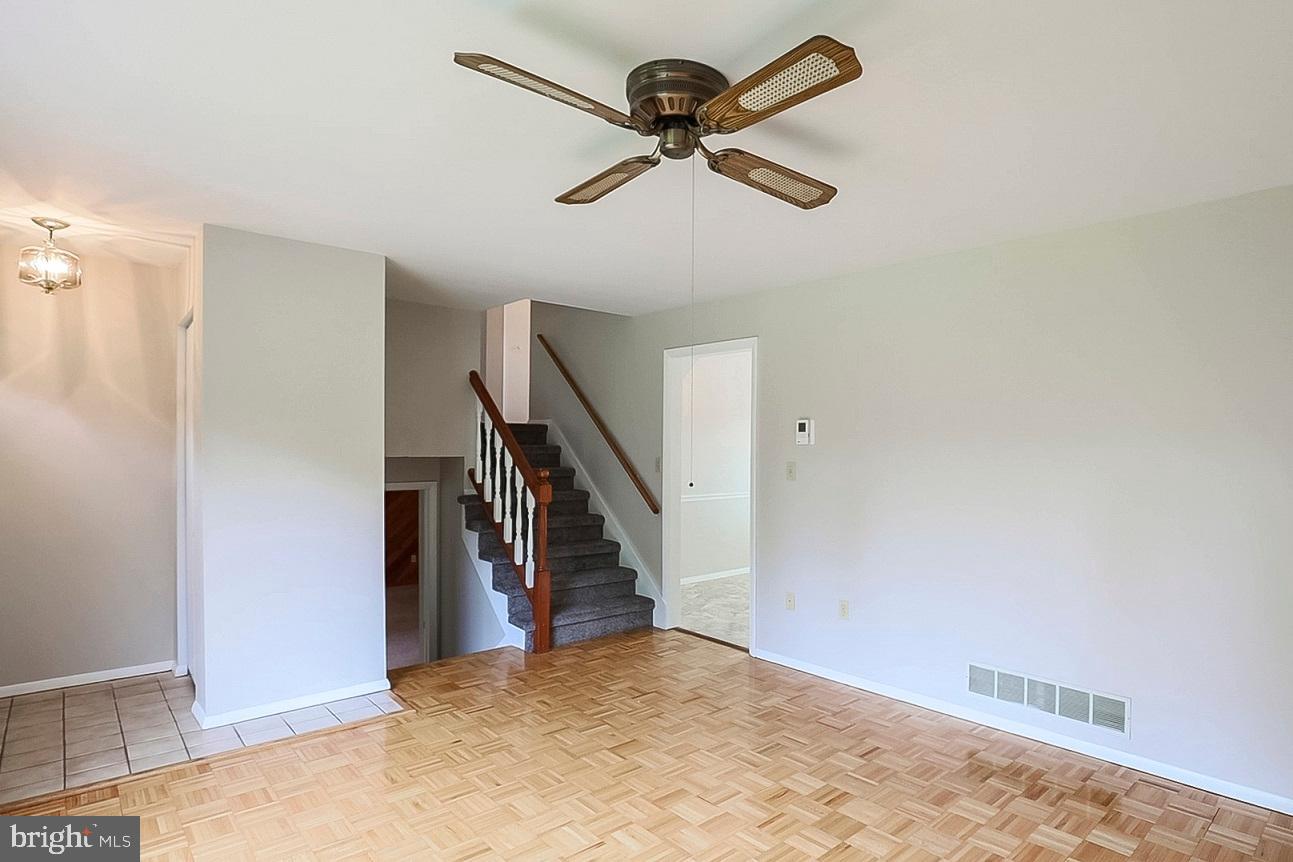 1760 Old Ridge Road Pottstown, PA 19465 - Photo 8 of 39 Living room