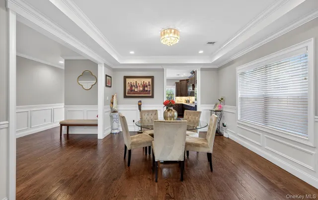 $1,485,000 | 805 Pine Place, Bellmore, NY 11710