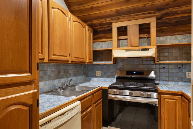 $239,000 | 1236 Buckeye Road, Fayetteville, TN 37334