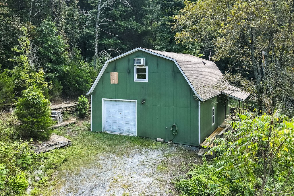 1236 Buckeye Road Fayetteville, TN 37334 - Photo 4 of 56