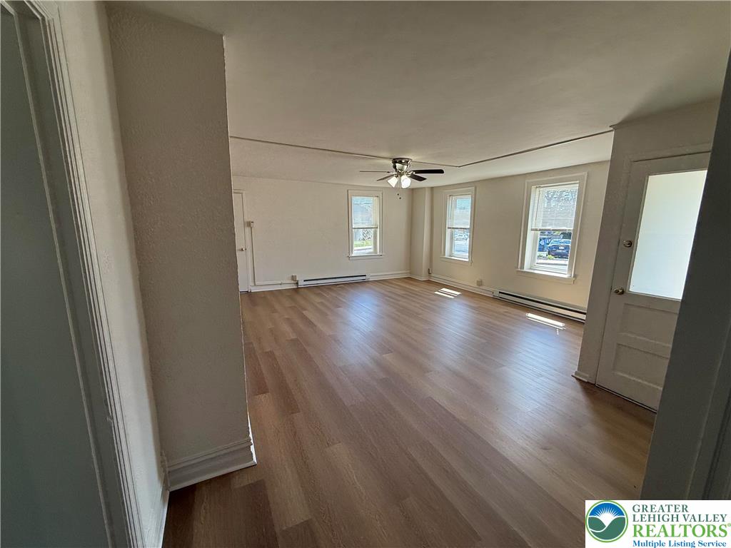 1333 Overlook Road, Unit 1 Whitehall, PA 18052 - Photo 5 of 12