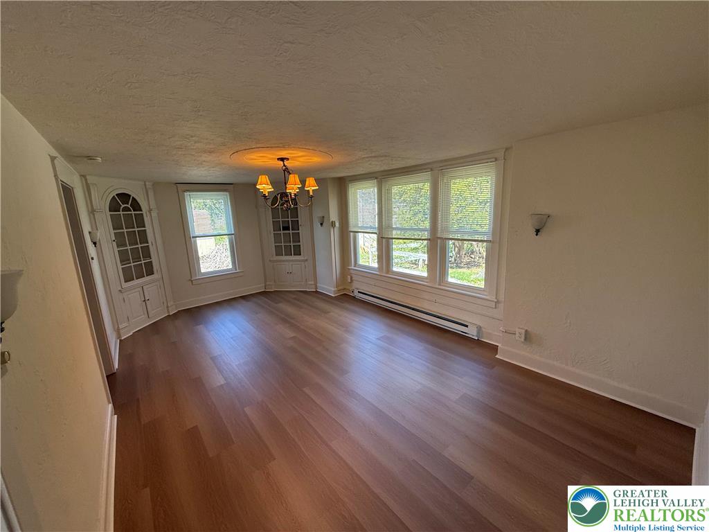 1333 Overlook Road, Unit 1 Whitehall, PA 18052 - Photo 6 of 12