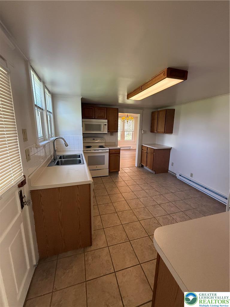 1333 Overlook Road, Unit 1 Whitehall, PA 18052 - Photo 8 of 12