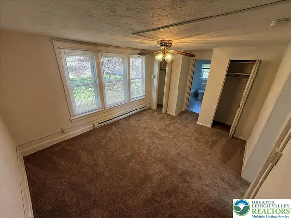 $1,750 | 1333 Overlook Road, Unit 1, Whitehall, PA 18052