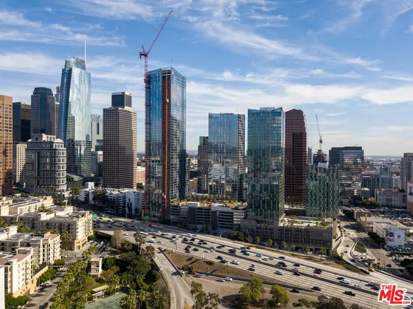 $3,200 | 889 Francisco Street, Unit 3310, Los Angeles, CA 90017