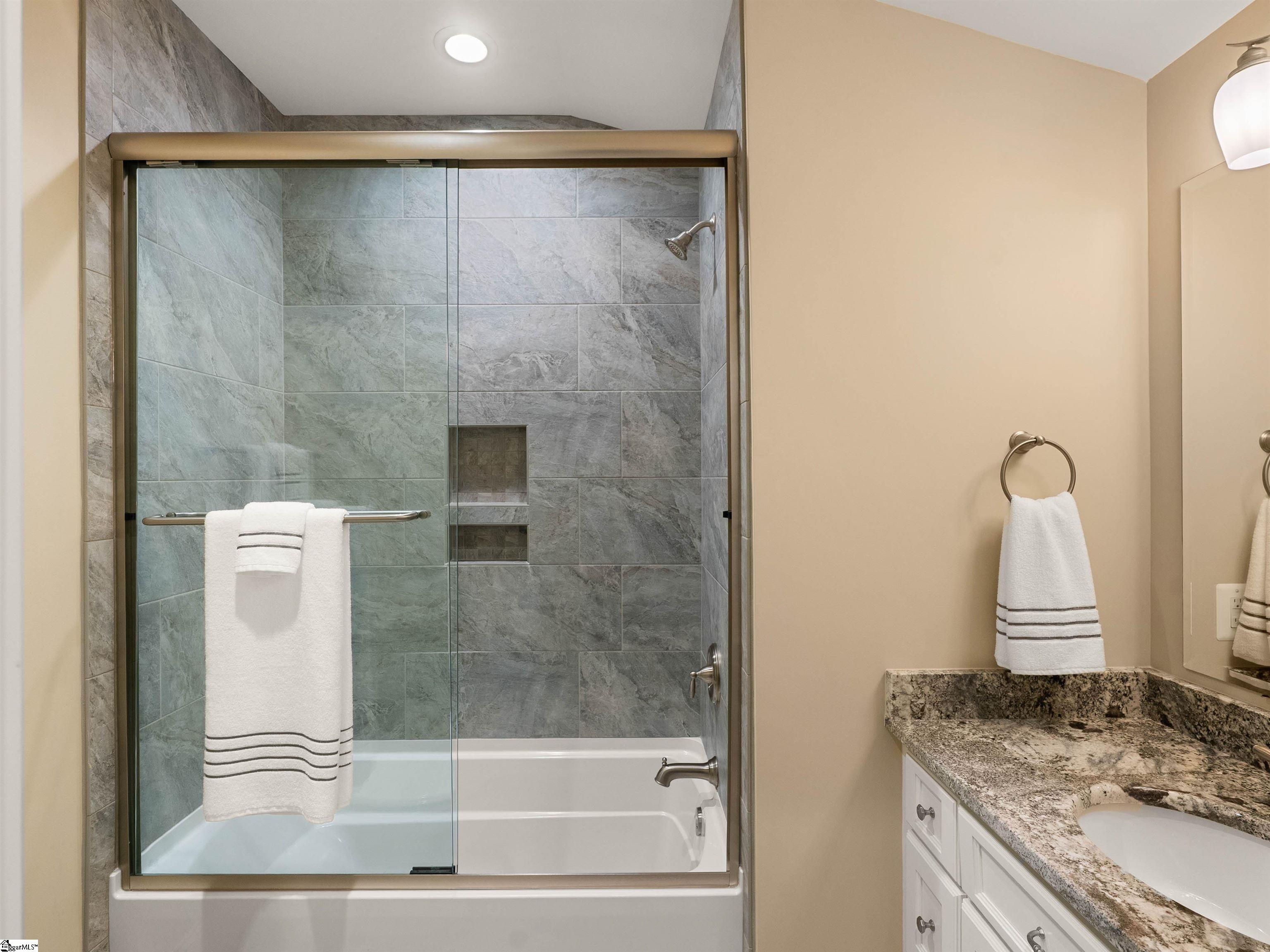 105 Hampton Grove Way Greenville, SC 29617 - Photo 36 of 50