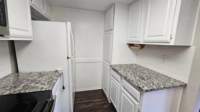 $165,000 | 2117 Park Willow Lane, Unit C, Arlington, TX 76011