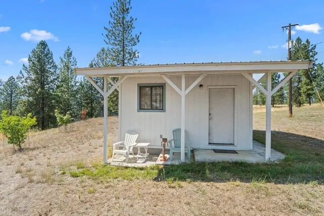 $470,000 | 1715 Northport Flat Creek Road, Kettle Falls, WA 99141