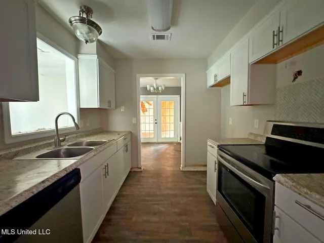 $105,900 | 111 Bent Creek Circle, Unit B, Brandon, MS 39047