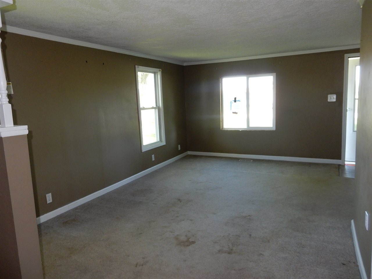 7271 Tunnelton Road Bedford, IN 47421 - Photo 2 of 8