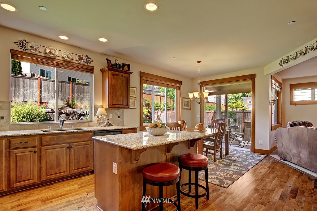 3119 219th Place Southeast Bothell, WA 98021 - Photo 7 of 18