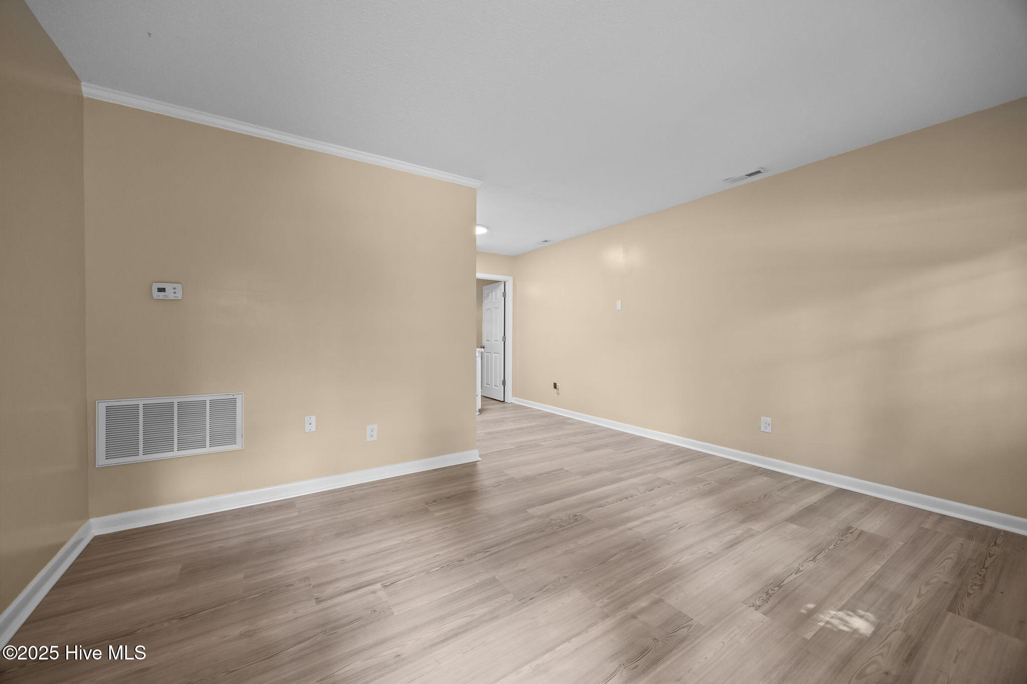 1190 Gould Road, Unit 4 Jacksonville, NC 28540 - Photo 5 of 18 5-web-or-mls-1190 Gould Rd Unit4 3
