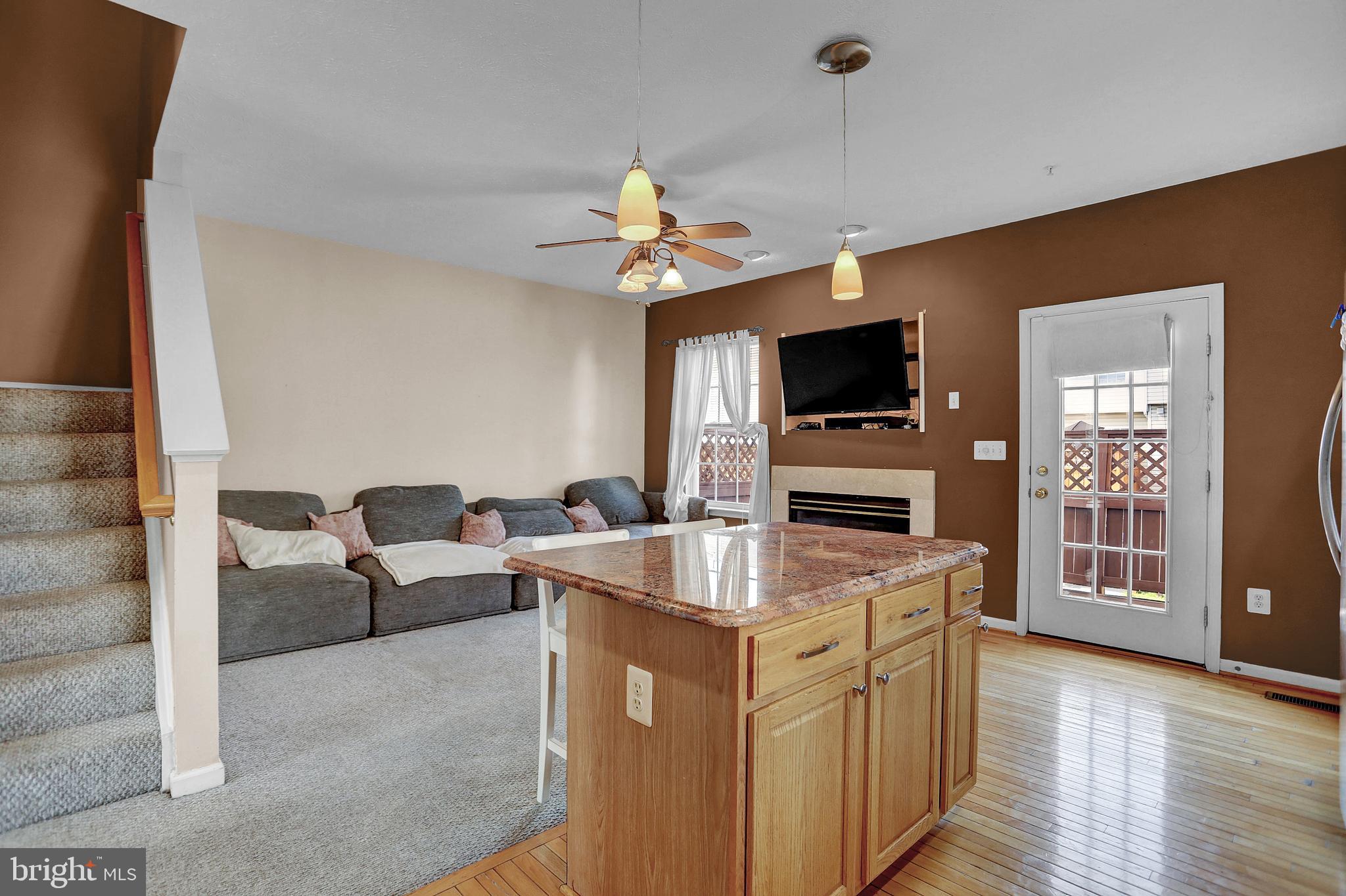 5015 Leasdale Road Rosedale, MD 21237 - Photo 9 of 36