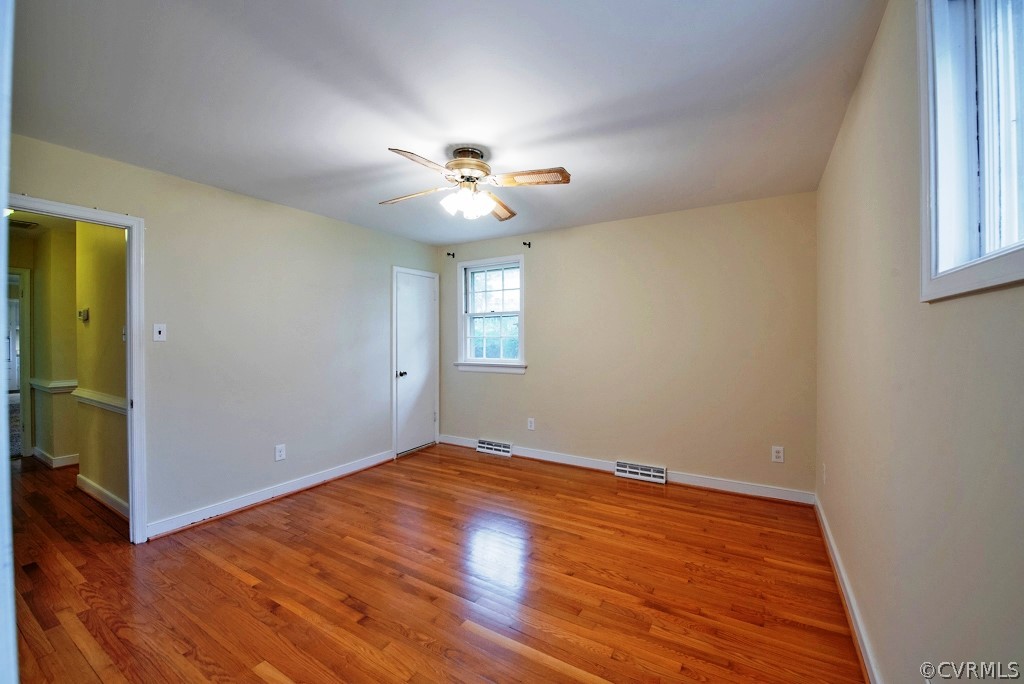 10231 Pondera Road Richmond, VA 23235 - Photo 20 of 40 Master Bedroom