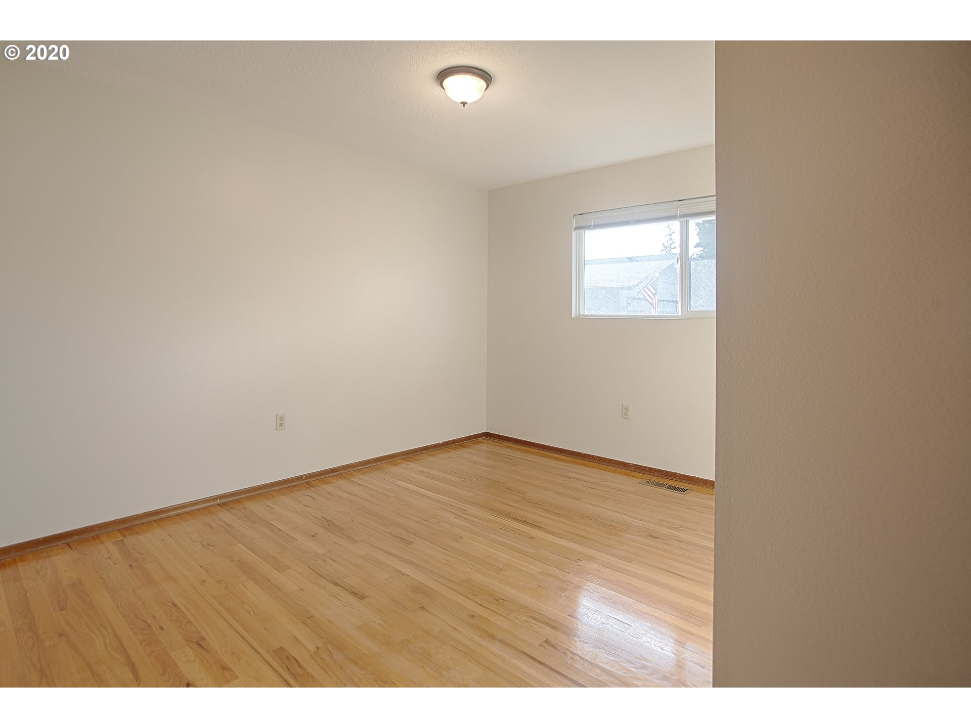 16650 Southwest Queen Mary Avenue Portland, OR 97224 - Photo 10 of 13
