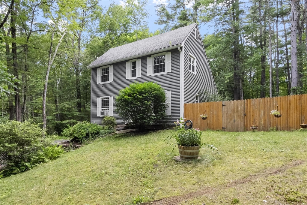 37 Swamp Road Montague, MA 01351 - Photo 10 of 42 Gallery Image 10