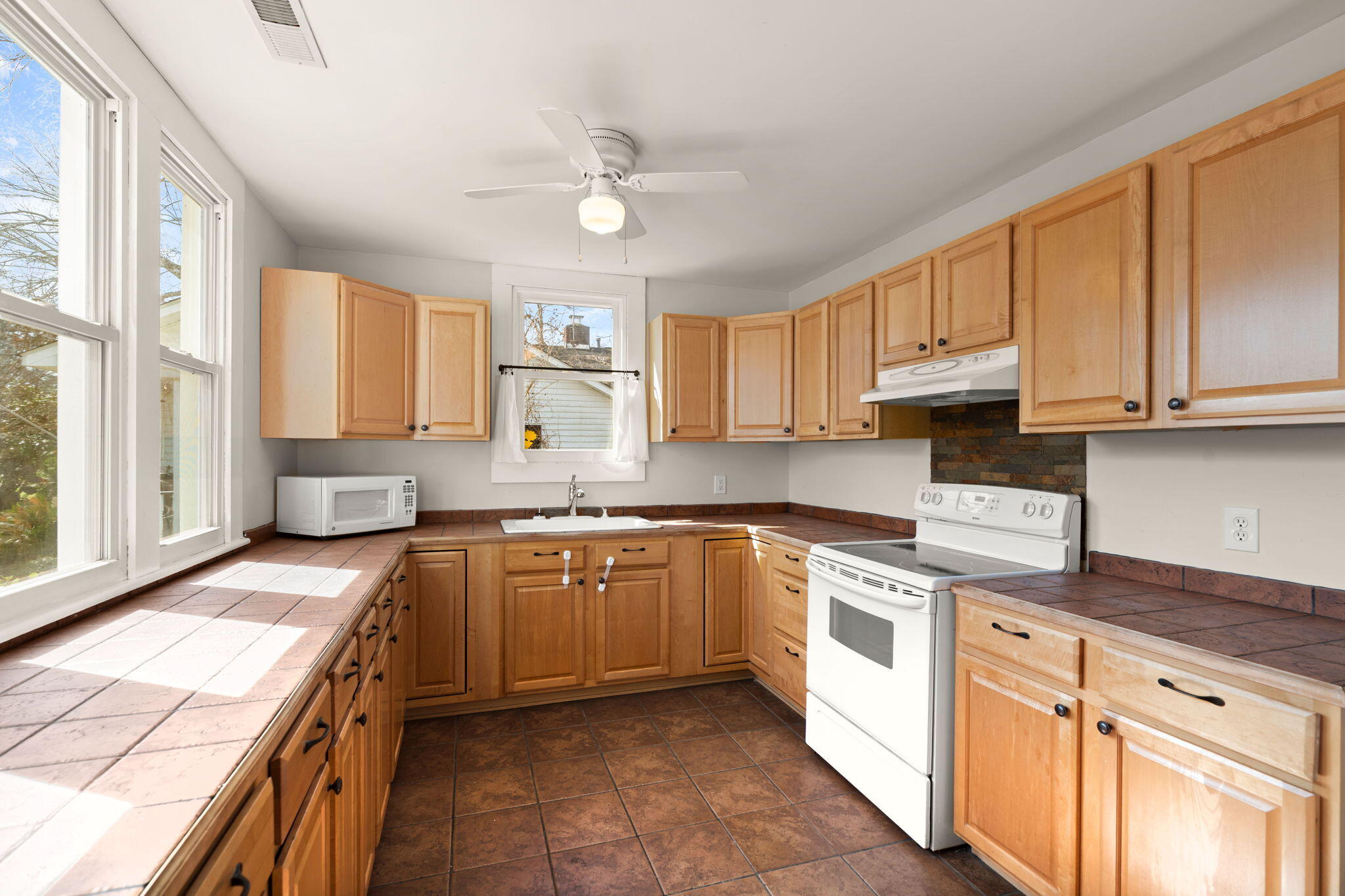 202 Quaker Street St. George, SC 29477 - Photo 19 of 35 21