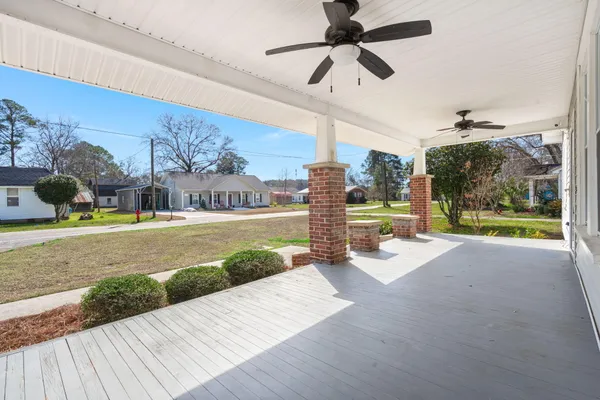 $330,000 | 202 Quaker Street, St. George, SC 29477