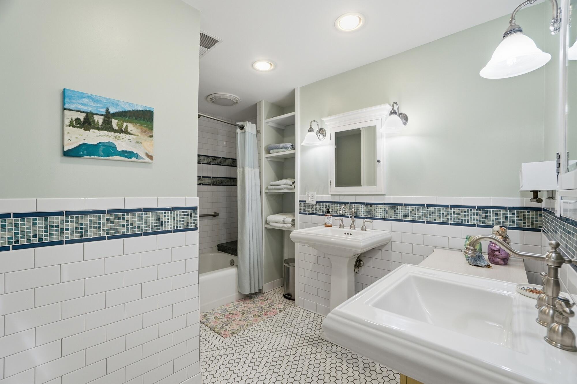 2231 Inchcliff Road Columbus, OH 43221 - Photo 76 of 120