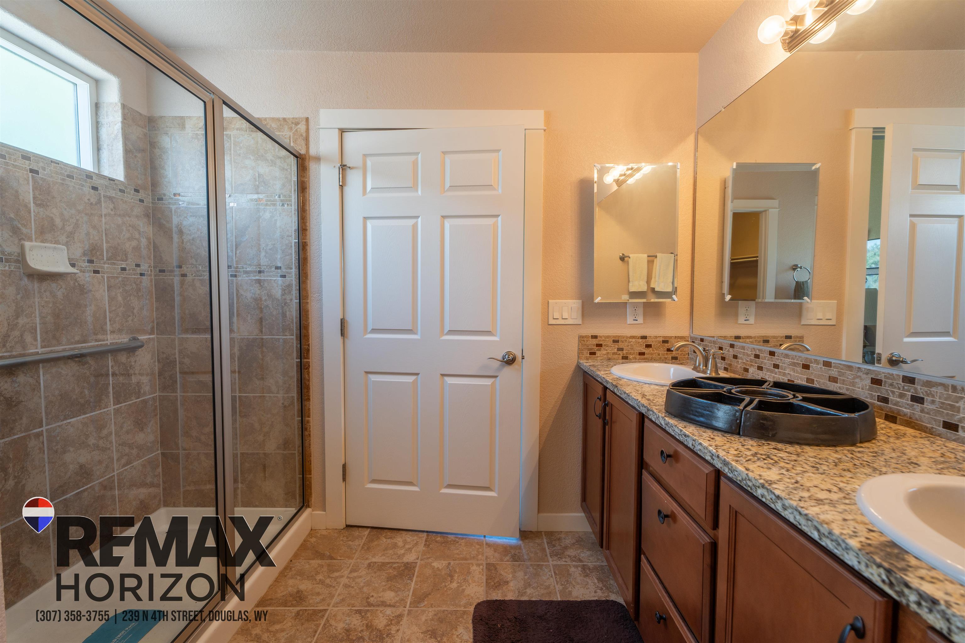 435 South Pearson Road Douglas, WY 82633 - Photo 18 of 33