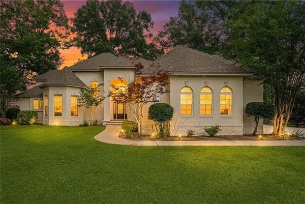 $650,000 | 733 Plantation Drive, Abita Springs, LA 70420