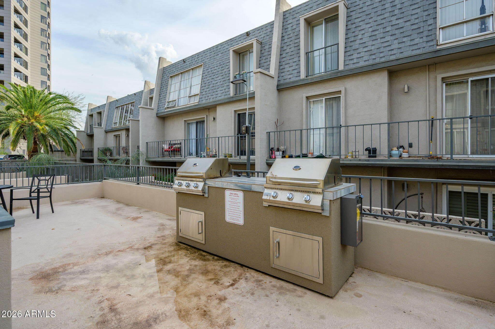 1004 East Osborn Road, Unit B Phoenix, AZ 85014 - Photo 19 of 22 a view of a building with outdoor space