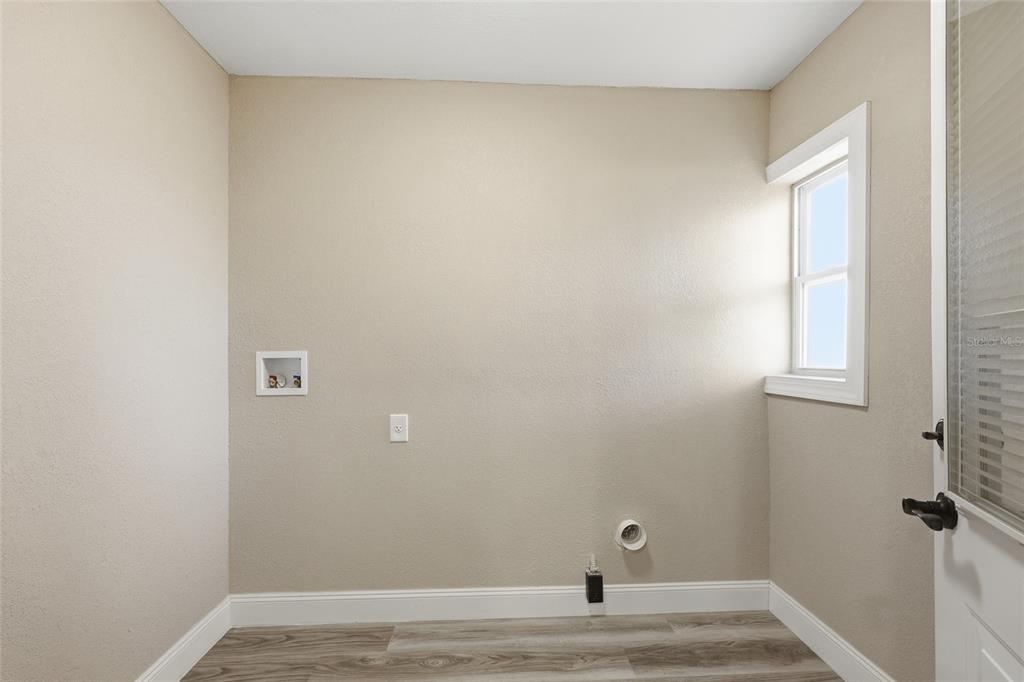 1817 Hunt Lane Clearwater, FL 33764 - Photo 14 of 40
