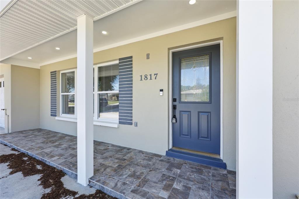 1817 Hunt Lane Clearwater, FL 33764 - Photo 3 of 40