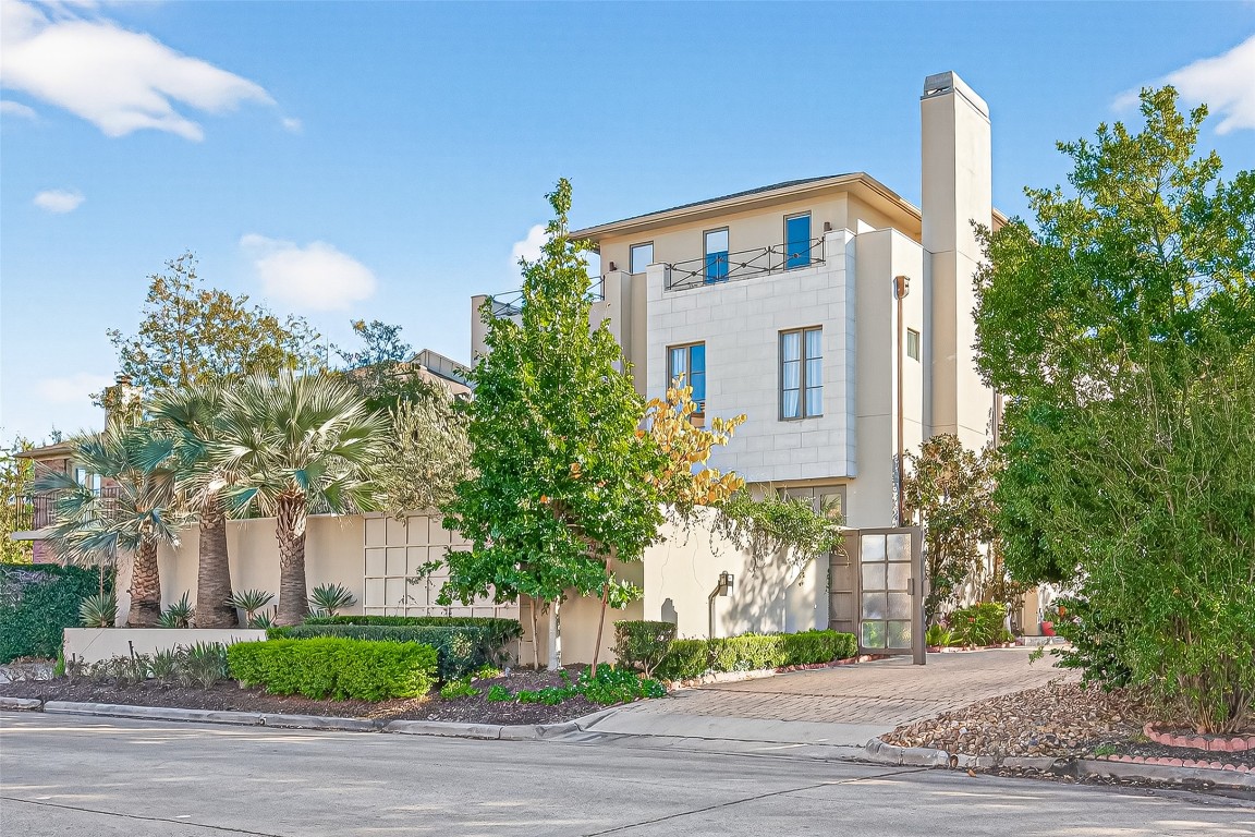 6005 Inwood Drive, Unit A Houston, TX 77057 - Photo 5 of 35