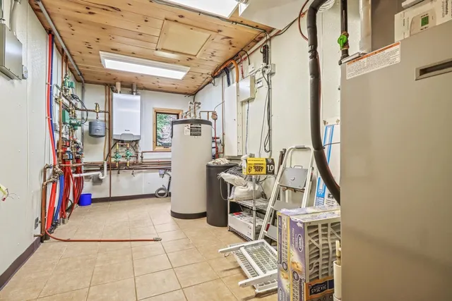 $2,000,000 | 11392 N Pine, Tripoli, WI 54564