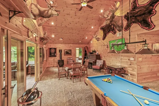 $2,000,000 | 11392 N Pine, Tripoli, WI 54564