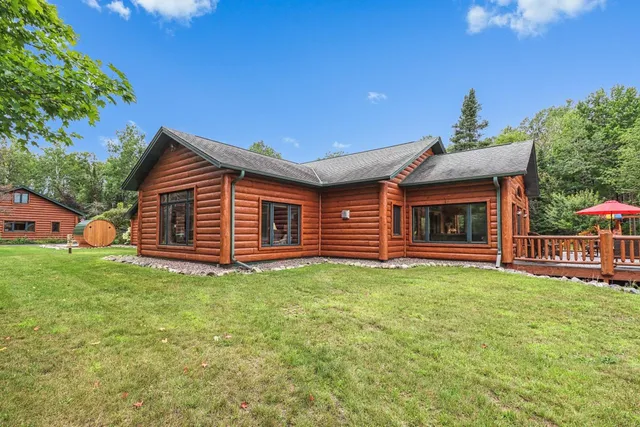 $2,000,000 | 11392 N Pine, Tripoli, WI 54564