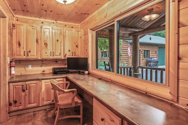 $2,000,000 | 11392 N Pine, Tripoli, WI 54564