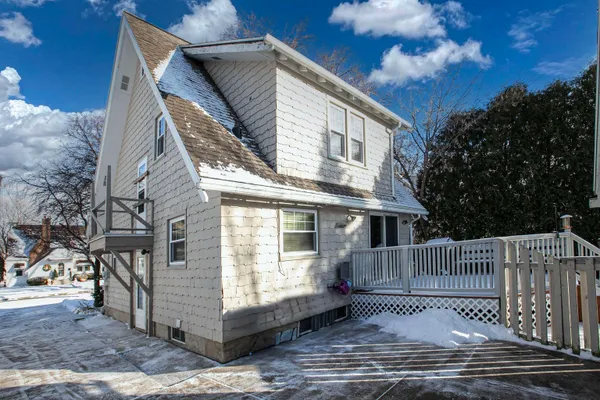 $249,900 | 1115 West Summer Street, Appleton, WI 54914