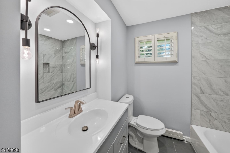 3 Fulper Place Clinton, NJ 08809 - Photo 14 of 22