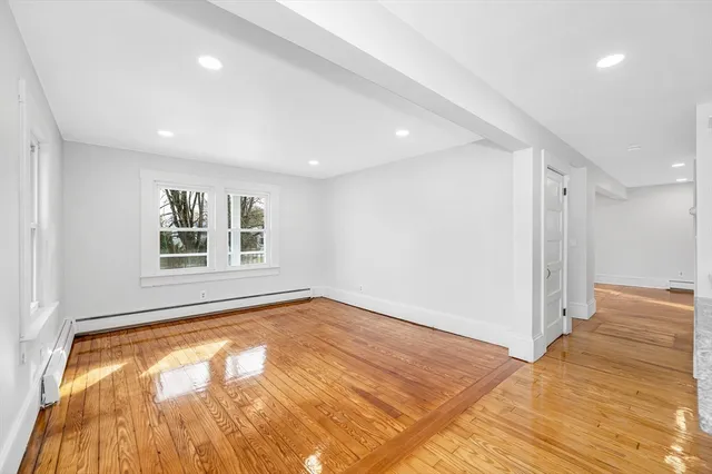 $689,900 | 6 Coolidge Street, Westford, MA 01886