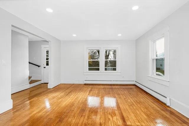 $689,900 | 6 Coolidge Street, Westford, MA 01886