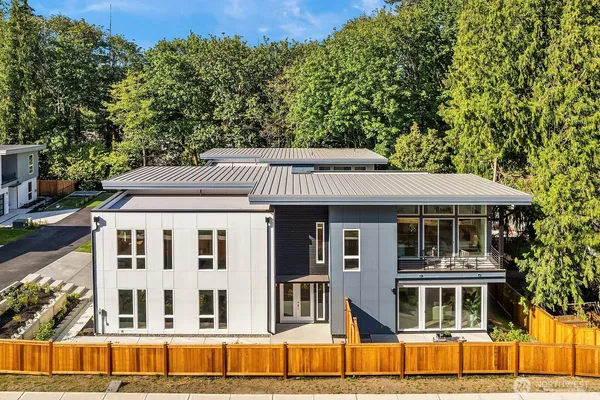 $2,650,000 | 3983 162nd Place Southeast, Bellevue, WA 98006