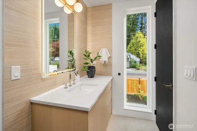 $2,650,000 | 3983 162nd Place Southeast, Bellevue, WA 98006