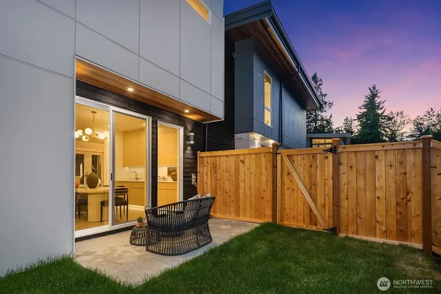 $2,650,000 | 3983 162nd Place Southeast, Bellevue, WA 98006