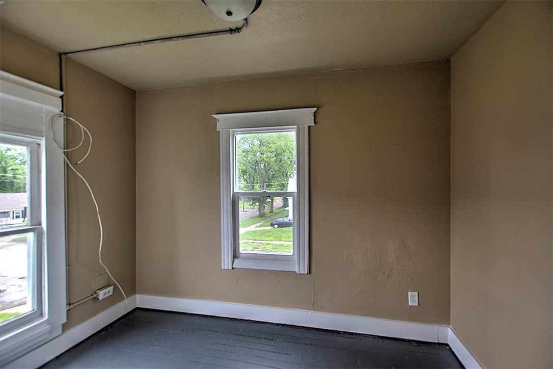 959 West Macon Street Decatur, IL 62522 - Photo 12 of 22