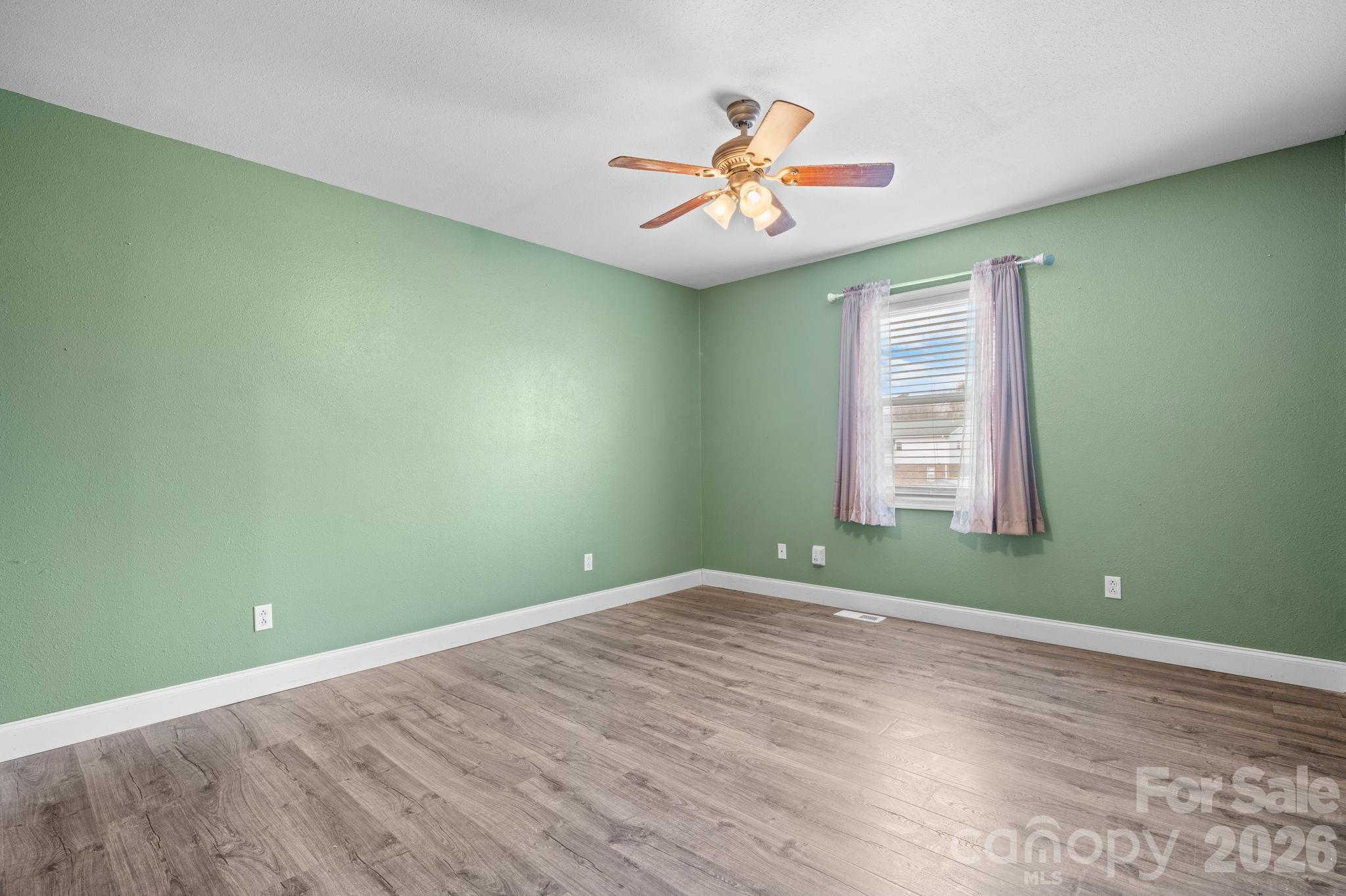 4820 Wordsworth Circle Conover, NC 28613 - Photo 15 of 38