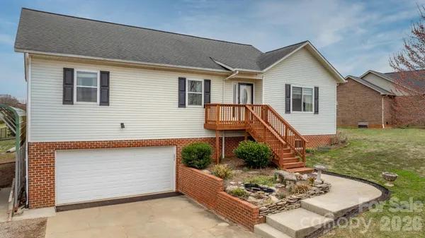 $335,000 | 4820 Wordsworth Circle, Conover, NC 28613