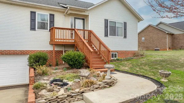 $335,000 | 4820 Wordsworth Circle, Conover, NC 28613