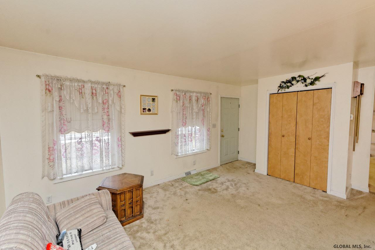 11 Echo Drive Rotterdam, NY 12306 - Photo 11 of 23 Photo 11