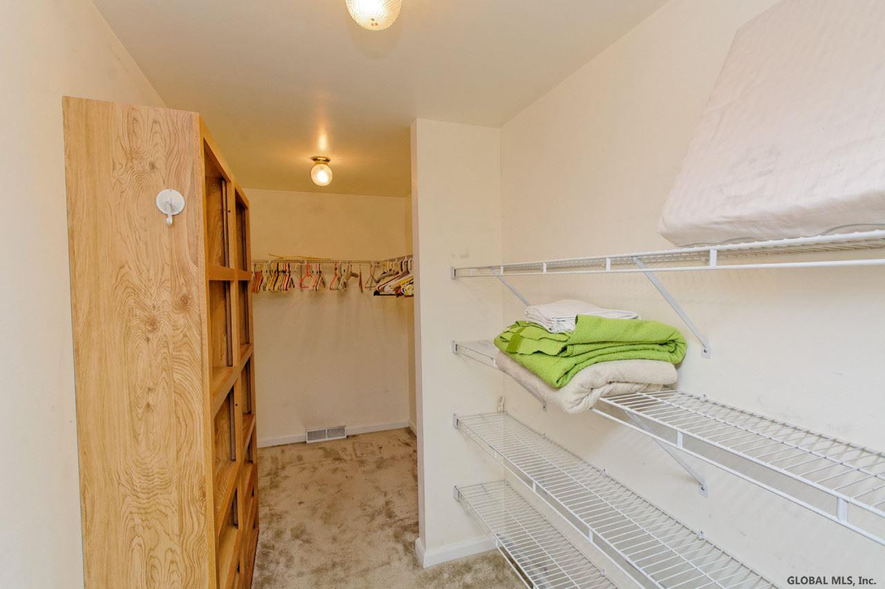 11 Echo Drive Rotterdam, NY 12306 - Photo 15 of 23 Photo 15