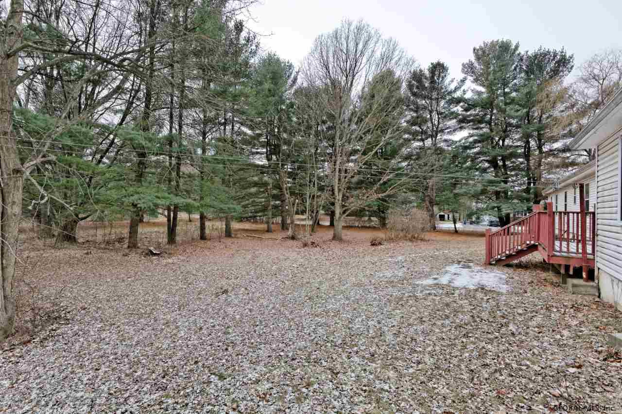 11 Echo Drive Rotterdam, NY 12306 - Photo 2 of 23 Photo 2