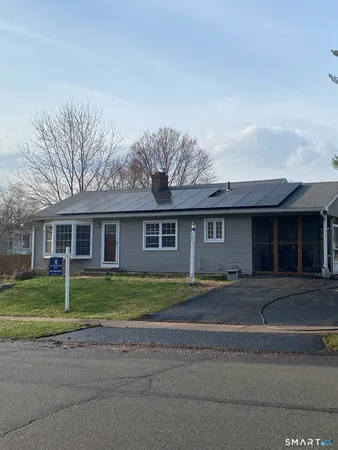 $289,900 | 215 Monroe Street, East Hartford, CT 06118