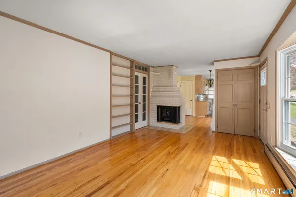 $289,900 | 215 Monroe Street, East Hartford, CT 06118